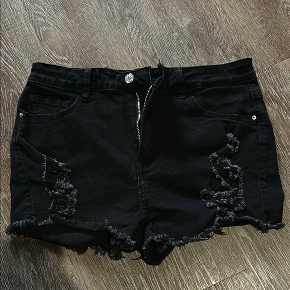 Black Distressed Denim Shorts - Picture 1 of 2